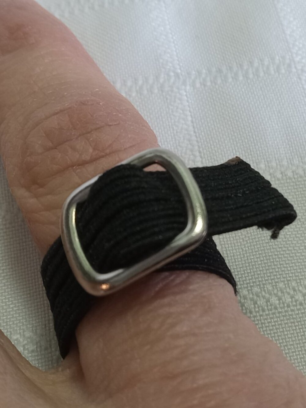 Vintage belt-like elastic ring circa 1990 - 3 available - well preserved